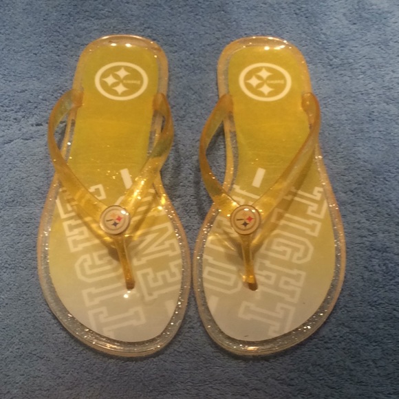 steelers flip flops